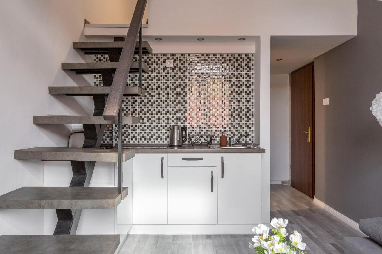 Deluxe Akacfa Apartments In The Heart Of بودابست المظهر الخارجي الصورة