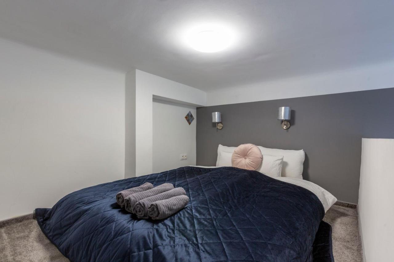 Deluxe Akacfa Apartments In The Heart Of بودابست المظهر الخارجي الصورة
